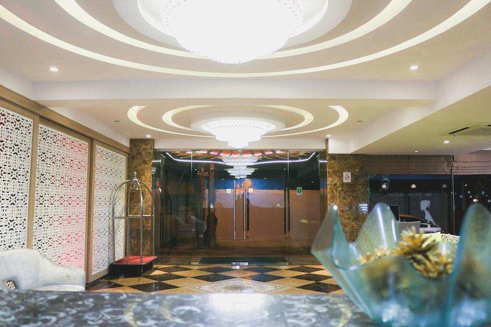 Maverick Ratchada Hotel Bangkok Zewnętrze zdjęcie