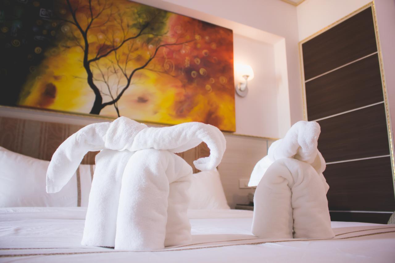 Maverick Ratchada Hotel Bangkok Zewnętrze zdjęcie